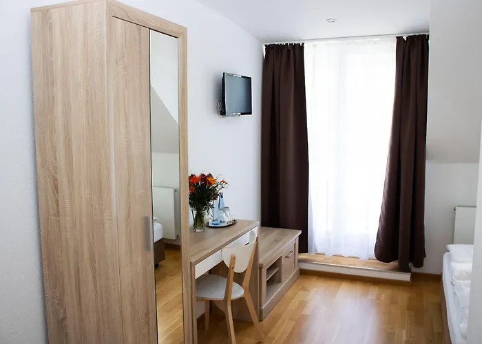 Hotel Stern - Self Check-in Dusseldorf