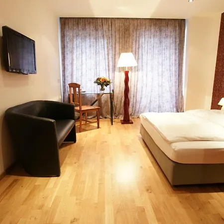 Stern Hotel Dusseldorf