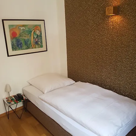 Stern - Self Check-in فندق دوسلدورف