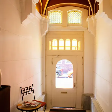 Stern - Self Check-in دوسلدورف