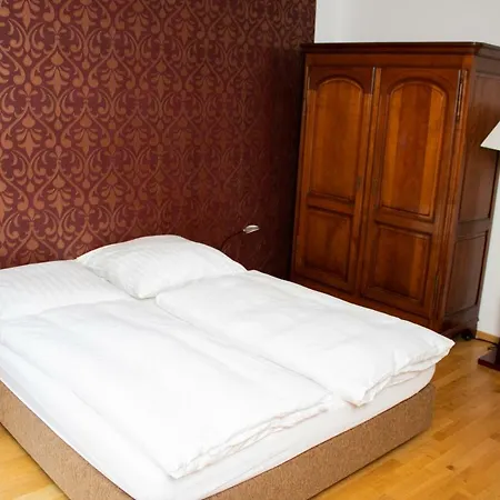 Stern - Self Check-in دوسلدورف